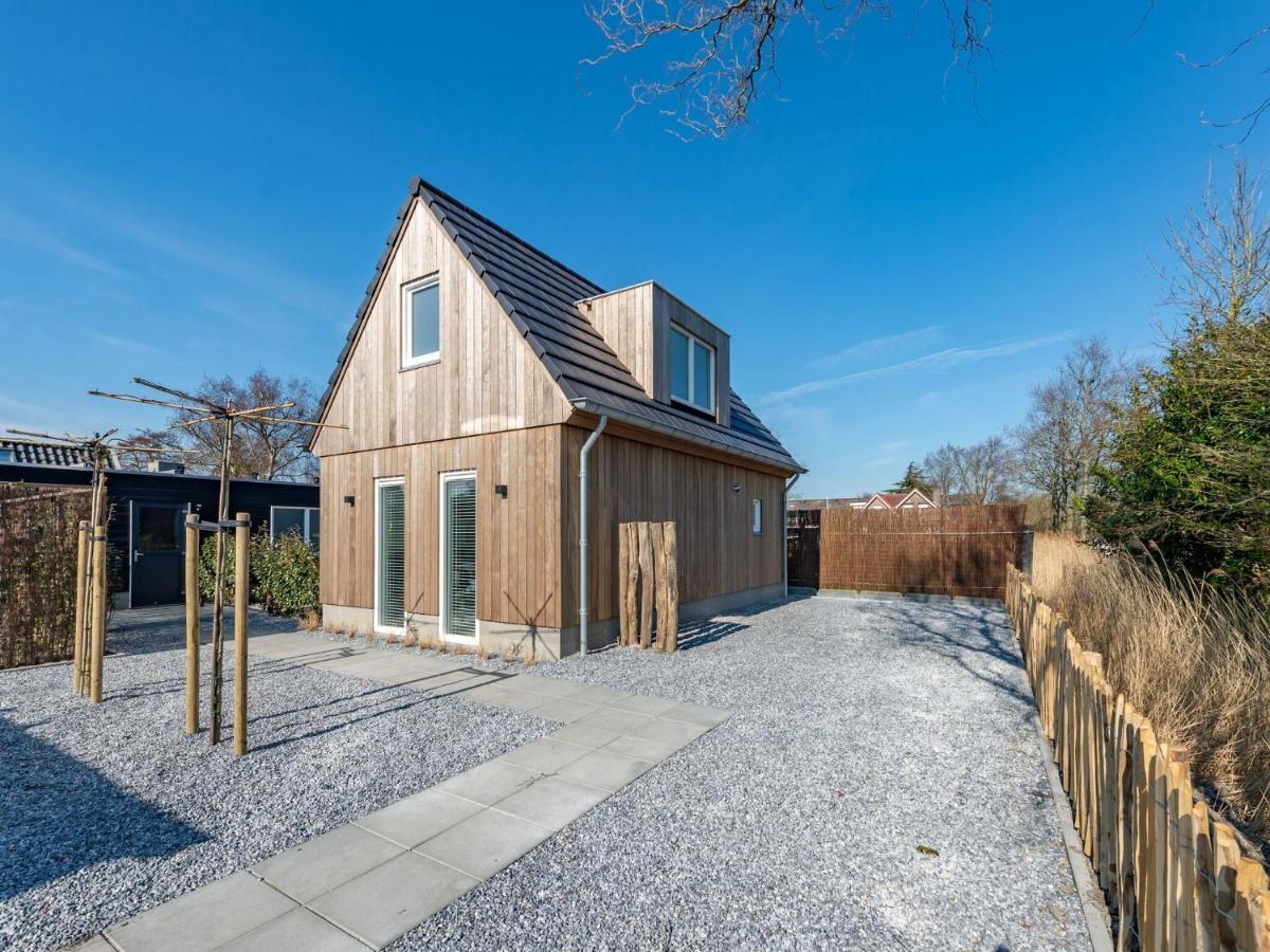 Cosy Holiday Home In Oostkapelle With A Garden Extérieur photo
